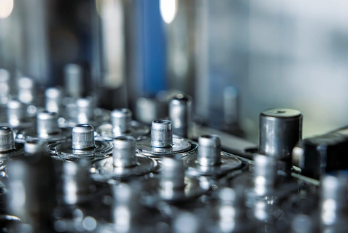 Produktion – © MAYRHÖNES Metallumformung GmbH